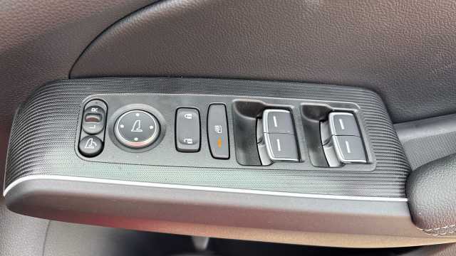 Honda Civic 2.0 eHEV Advance 5dr CVT 
