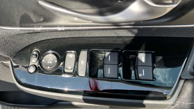 Honda CR-V 2.0 i-MMD Hybrid SE 2WD 5dr eCVT 