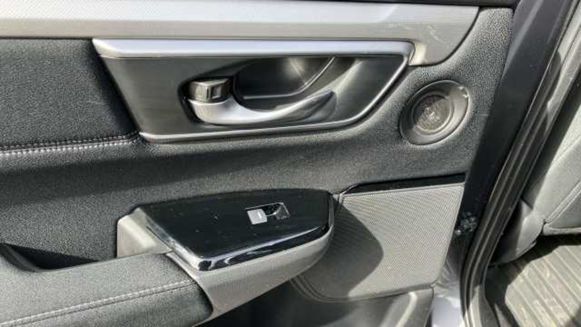 Honda CR-V 2.0 i-MMD Hybrid SE 2WD 5dr eCVT 