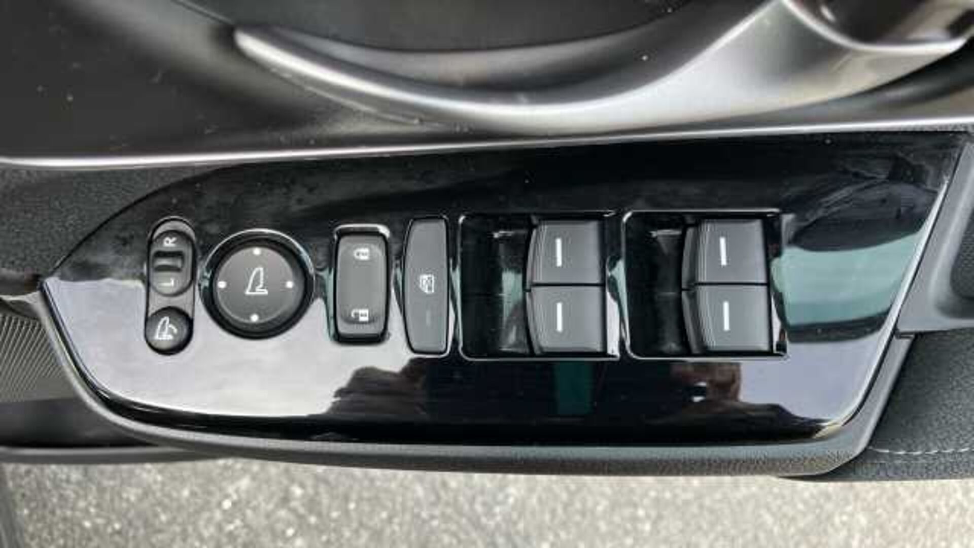 Honda CR-V 2.0 i-MMD Hybrid SE 2WD 5dr eCVT 