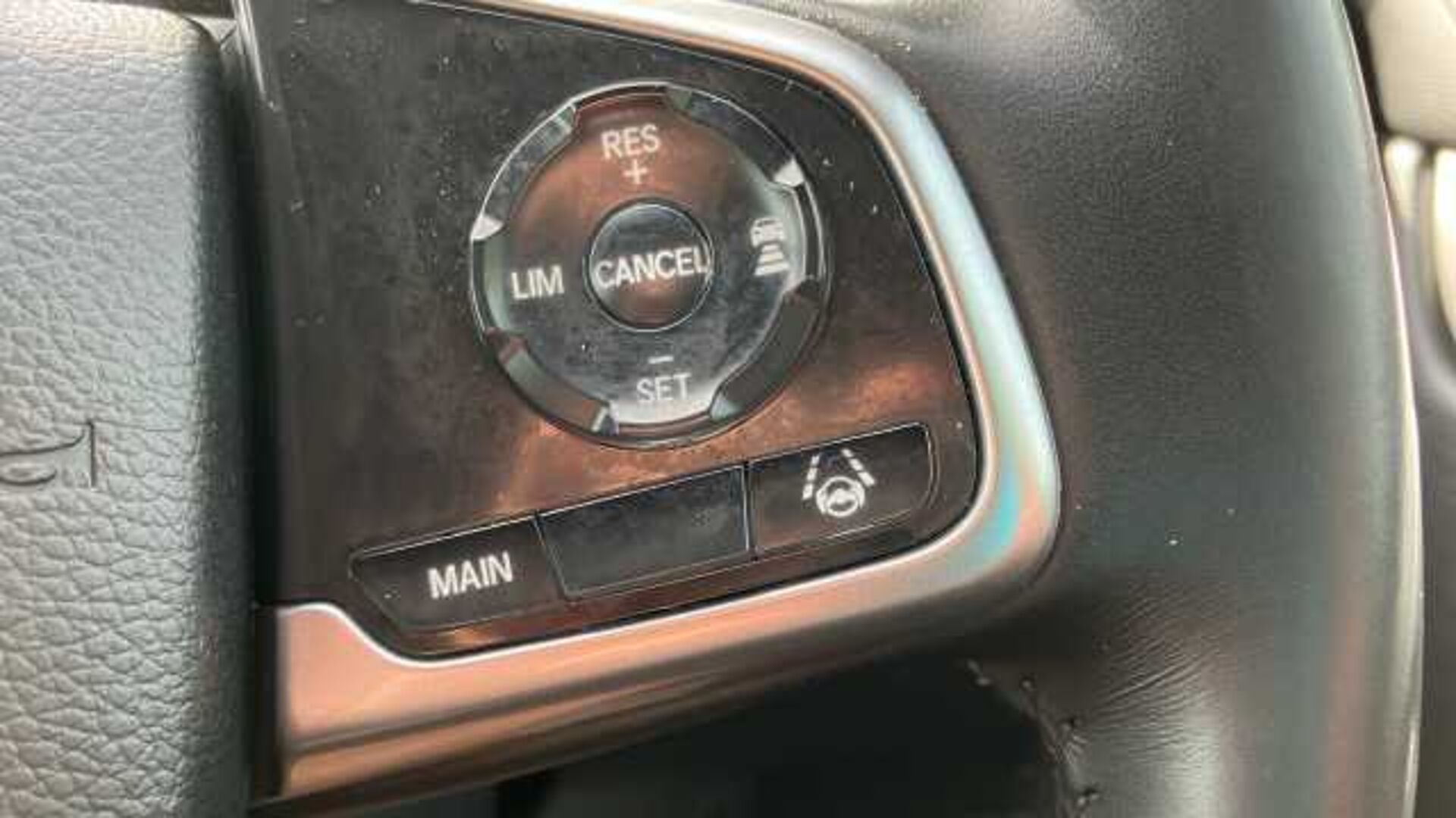 Honda CR-V 2.0 i-MMD Hybrid SE 2WD 5dr eCVT 