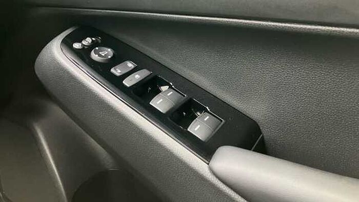 Honda HR-V 1.5 eHEV Advance 5dr CVT Hybrid Hatchback 