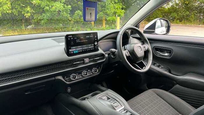 Honda ZR-V 2.0 eHEV Elegance 5dr CVT Hybrid Estate 