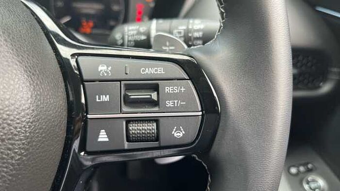 Honda ZR-V 2.0 eHEV Elegance 5dr CVT Hybrid Estate 