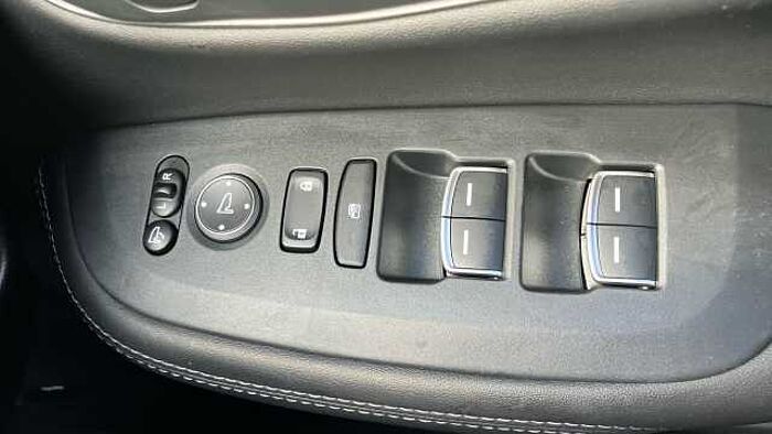 Honda ZR-V 2.0 eHEV Advance 5dr CVT Hybrid Estate 