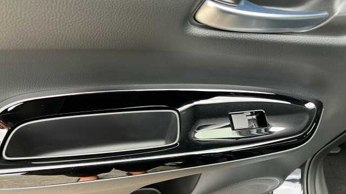 Honda Jazz 1.5 i-MMD Hybrid SR 5dr eCVT 