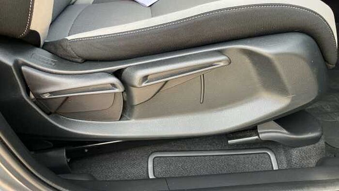 Honda Jazz 1.5 i-MMD Hybrid Crosstar EX 5dr eCVT 