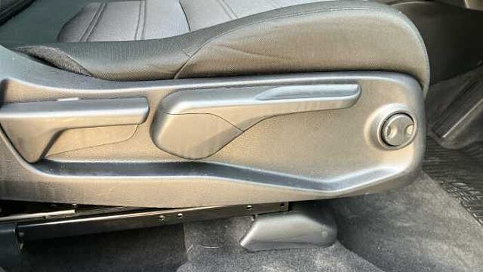 Honda CR-V 2.0 i-MMD Hybrid SE 2WD 5dr eCVT 