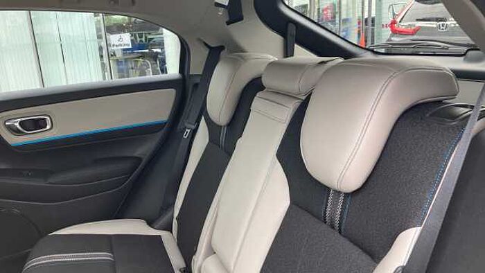 Honda HR-V 1.5 eHEV Advance Style 5dr CVT 