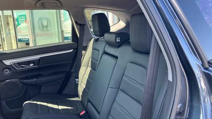 Honda CR-V 2.0 i-MMD Hybrid SR 5dr eCVT 