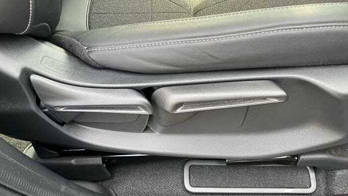Honda HR-V 1.5 eHEV Advance 5dr CVT 